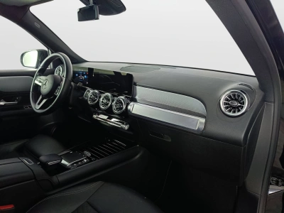 10 - Mercedes-Benz GLB Cascioli Group