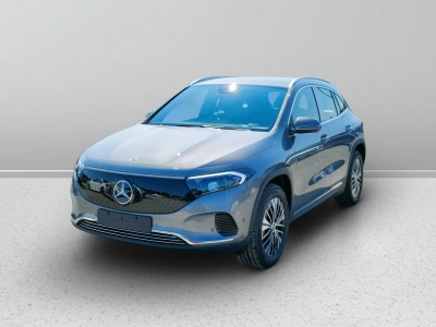1 - Mercedes-Benz EQA Cascioli Group