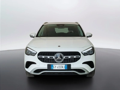 2 - Mercedes-Benz GLA Cascioli Group