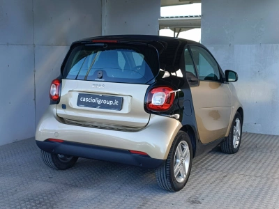 4 - smart fortwo Cascioli Group