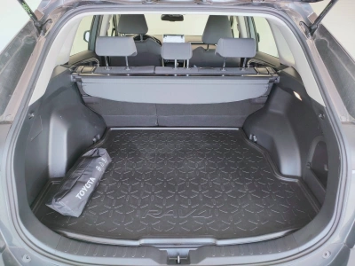 9 - Toyota RAV4 Cascioli Group