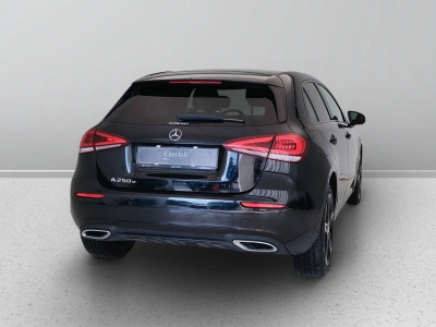 6 - Mercedes-Benz Classe A Cascioli Group