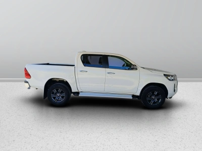 7 - Toyota Hilux Cascioli Group
