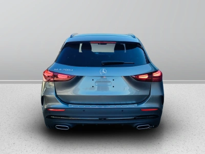 4 - Mercedes-Benz GLA Cascioli Group