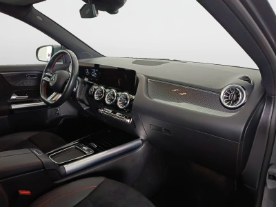 10 - Mercedes-Benz GLA Cascioli Group