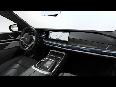 5 - BMW Serie 7 Cascioli Group