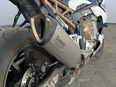 10 - BMW Motorrad R Cascioli Group