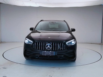 2 - Mercedes AMG GLA Cascioli Group