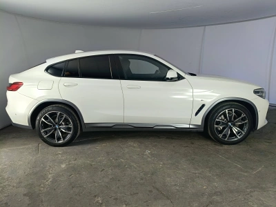 3 - BMW X4 Cascioli Group