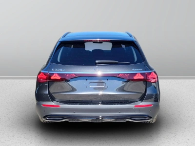 4 - Mercedes-Benz Classe E Cascioli Group