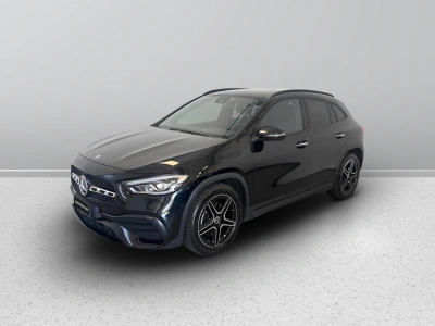 1 - Mercedes-Benz GLA Cascioli Group
