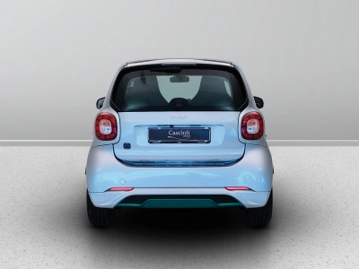4 - smart fortwo Cascioli Group