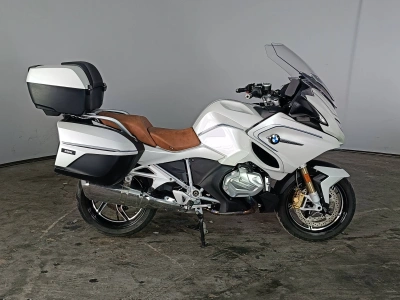1 - BMW Motorrad RT Cascioli Group