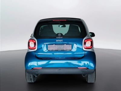 4 - smart fortwo Cascioli Group