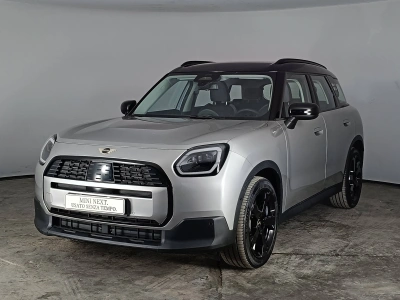 1 - MINI Countryman Cascioli Group