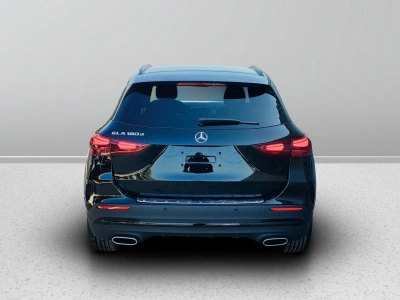 4 - Mercedes-Benz GLA Cascioli Group