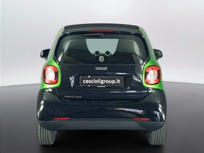 4 - smart fortwo Cascioli Group