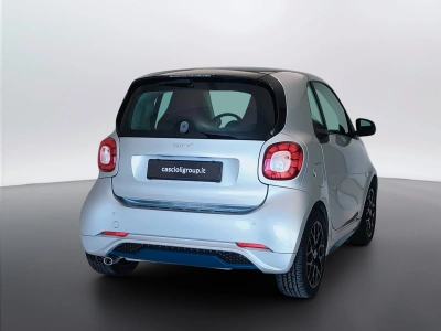 5 - smart fortwo Cascioli Group