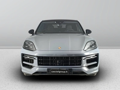 2 - Porsche Cayenne Cascioli Group