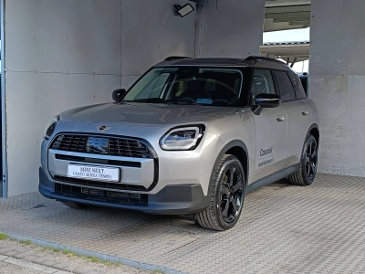 1 - MINI Countryman Cascioli Group