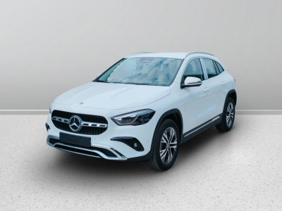 1 - Mercedes-Benz GLA Cascioli Group