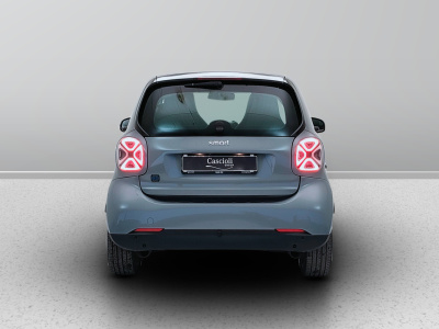 4 - smart fortwo Cascioli Group