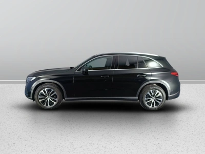 6 - Mercedes-Benz GLC Cascioli Group