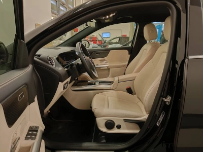 8 - Mercedes-Benz GLA Cascioli Group