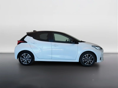 4 - Toyota Yaris Cascioli Group
