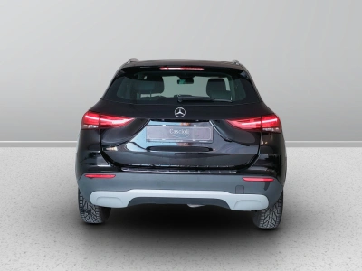 4 - Mercedes-Benz GLA Cascioli Group