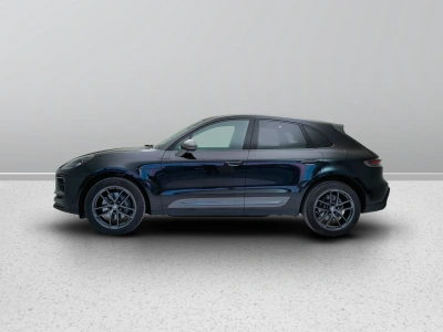 3 - Porsche Macan Cascioli Group