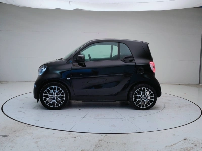 3 - smart fortwo Cascioli Group