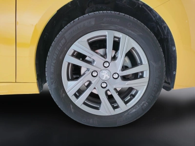 10 - Peugeot 208 Cascioli Group