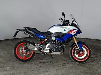 1 - BMW Motorrad XR Cascioli Group