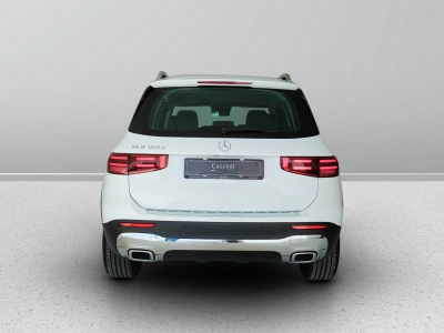 4 - Mercedes-Benz GLB Cascioli Group