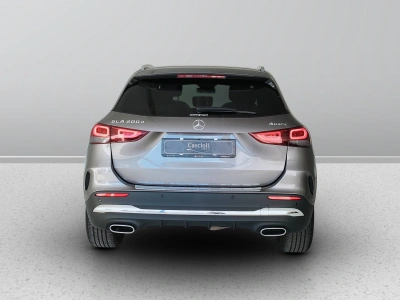 4 - Mercedes-Benz GLA Cascioli Group