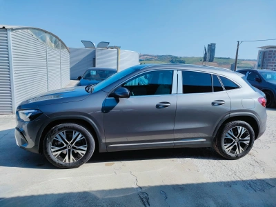 3 - Mercedes-Benz GLA Cascioli Group