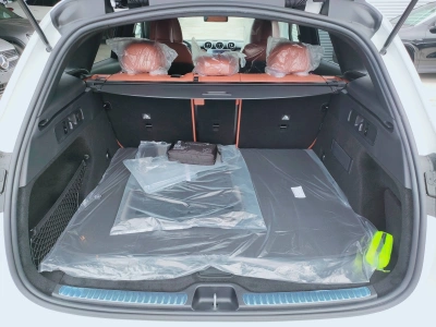 5 - Mercedes-Benz GLC Cascioli Group