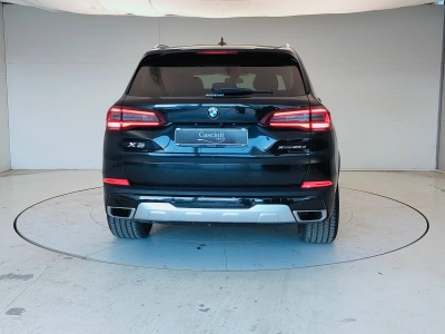 6 - BMW X5 Cascioli Group