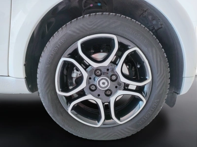 10 - smart fortwo Cascioli Group