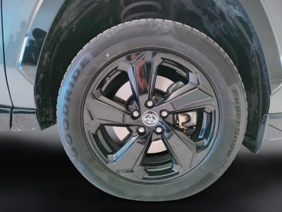 8 - Toyota RAV4 Cascioli Group