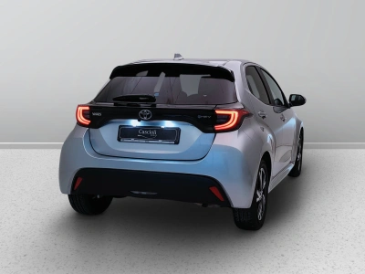 6 - Toyota Yaris Cascioli Group