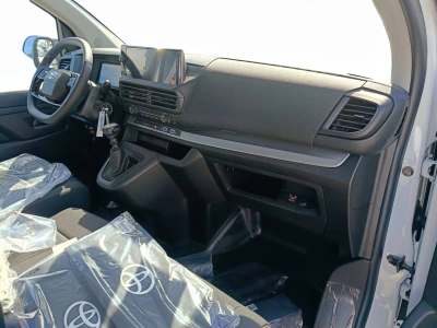 10 - Toyota Professional Proace Cascioli Group