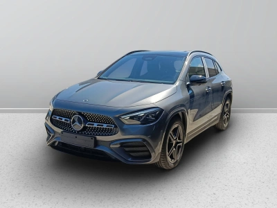 1 - Mercedes-Benz GLA Cascioli Group