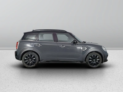 6 - MINI Countryman Cascioli Group