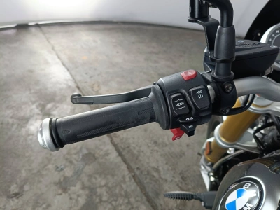 6 - BMW Motorrad nineT Cascioli Group