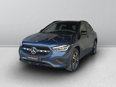 1 - Mercedes-Benz GLA Cascioli Group