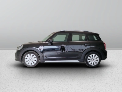 3 - MINI Countryman Cascioli Group