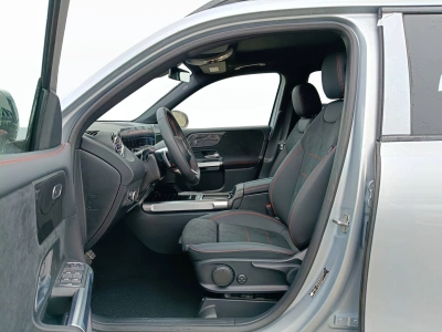 8 - Mercedes-Benz GLB Cascioli Group