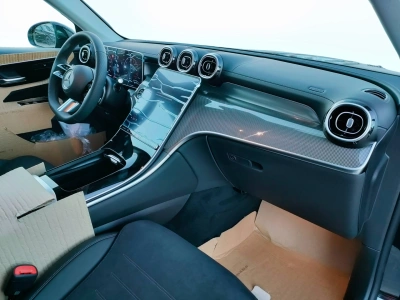 8 - Mercedes-Benz GLC Cascioli Group